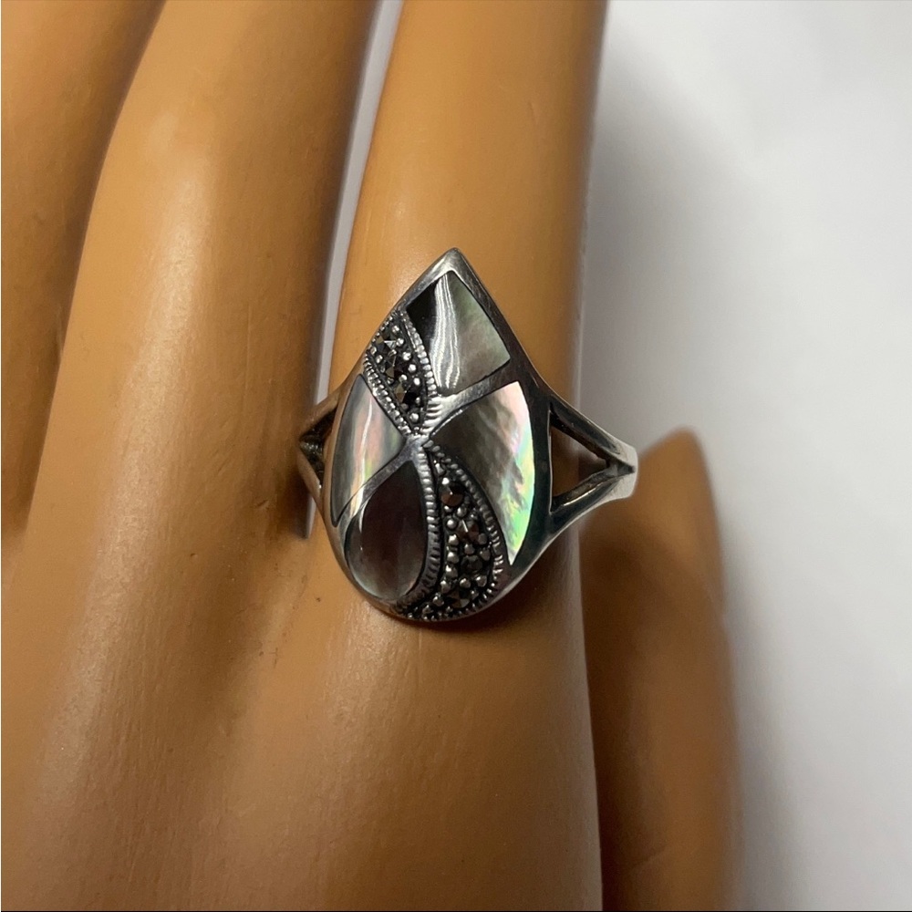 NWT Sterling Silver Abalone Marcasite Ring Sz 9 - Picture 1 of 8